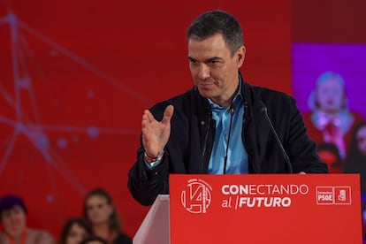 El secretario general del PSOE y presidente del Gobierno, Pedro Sánchez, este sábado en un acto de partido en Mérida.