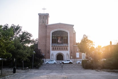 La colonia cuenta con una iglesia ubicada en el corazón del vecindario.