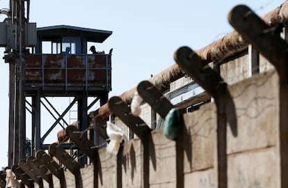 cárcel de Valparaíso. Proyecto busca tipificar como delito la tenencia de teléfonos móviles en prisiones chilenas