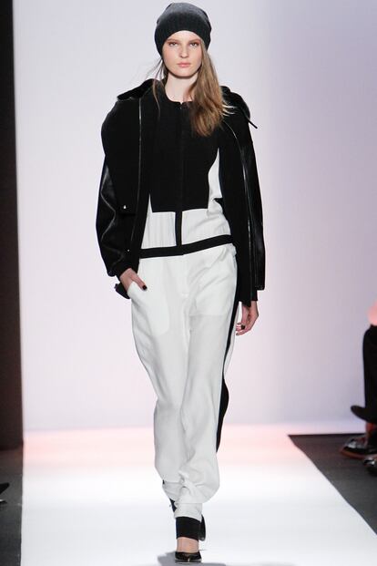 BCBG  Max Azria se rinde al estilo oversize