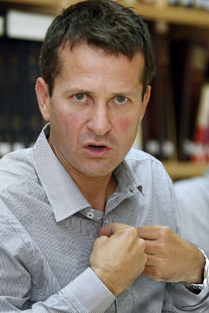 El presidente de Eudel, Jokin Bildarratz, ayer durante su comparecencia en Bilbao.