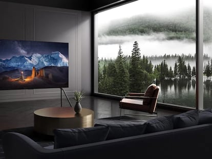 TCL presenta un nuevo televisor MiniLED: hasta 98 pulgadas para montar un cine en casa