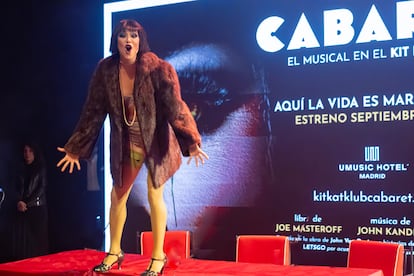 Amanda Digón como Sally Bowles durante la presentación del musical a la prensa, el lunes 28 de abril, en una imagen cedida por la productora Letsgo.