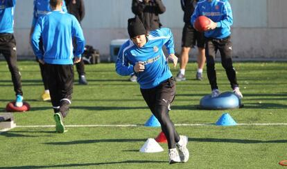 Cristian Álvarez, en un entrenamiento del Espanyol.