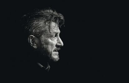 Sean Penn: "Ninguno puede negar la necesidad de contar con armas de fuego".