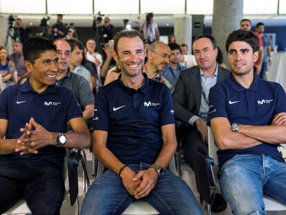 Nairo, Valverde y Landa, el lunes, en la sede de Telefónica.