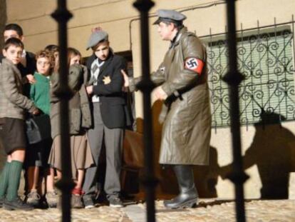 Representaci&oacute;n del holocausto en las fiestas de Halloween de Fr&iacute;as (Burgos). 