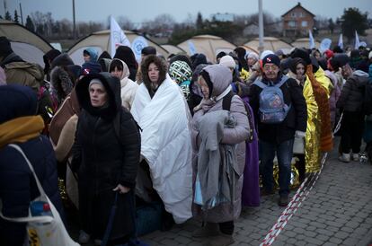 Refugiados en la frontera de Polonia, tras huir de Ucrania.