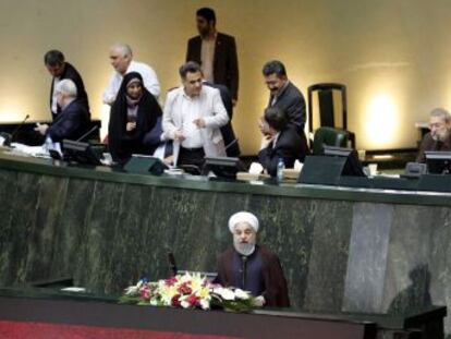 El presidente Hasan Rohani asegura que Teherán puede volver  en horas  a la situación previa al pacto