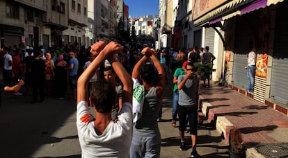 Manifestantes en Alhucemas, en julio de 2017.