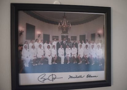 Dremann, cuando era mujer, en una fotografía en su casa con el expresidente Obama y su esposa Michelle en la Casa Blanca