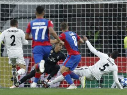 El ‘síndrome Cristiano’ se acentúa en Moscú, donde el Real con menos gol en casi 12 años sucumbe ante el CSKA incapaz de remontar un tanto en contra en el primer minuto tras una mala entrega de Kroos