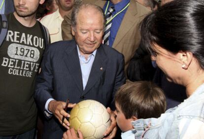 Josep Lluís Núñez, en un acto de 2008.