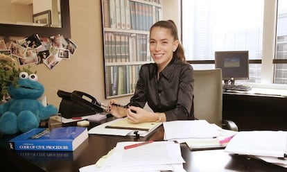 La abogada Laura Wasser, en su despacho de Los &Aacute;ngeles.