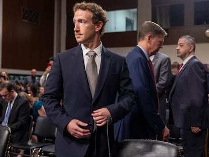El CEO de Meta, Mark Zuckerberg, durante la sesión especial del Senado de EE UU.