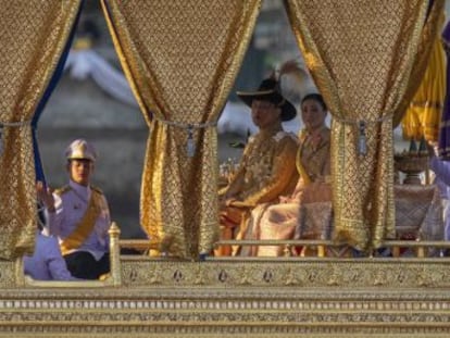 Una ceremonia sobre el río Chao Praya cierra la coronación de Rama X, el nuevo monarca que ha protagonizado todo tipo de polémicas en este último año