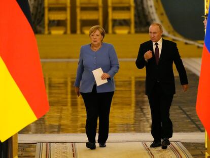 Angela Merkel y Vladimir Putin