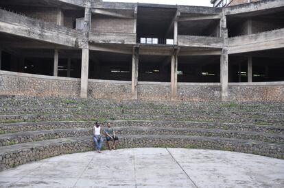 Anfiteatro en el estudio del arquitecto en Ibaden.