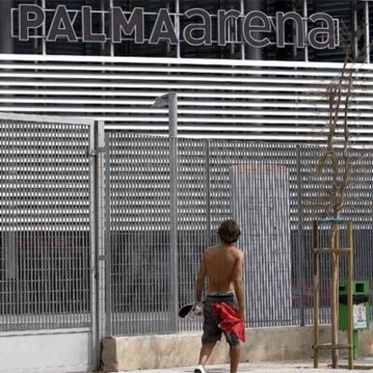Imagen tomada ayer de la fachada del velódromo Palma Arena.