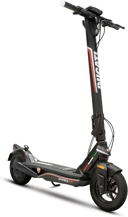 Patinete eléctrico Ducati Pro-III de color negro