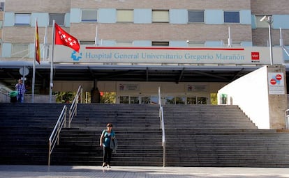 Entrada del hospital Gregorio Mara&ntilde;&oacute;n.