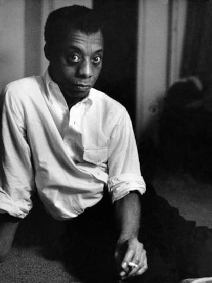 Retrato del escritor James Baldwin en 1963.