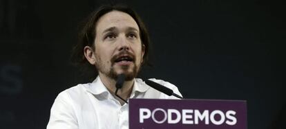 El l&iacute;der de Podemos, Pablo Iglesias, interviene durante el acto de clausura de la Asamblea Ciudadana ayer.