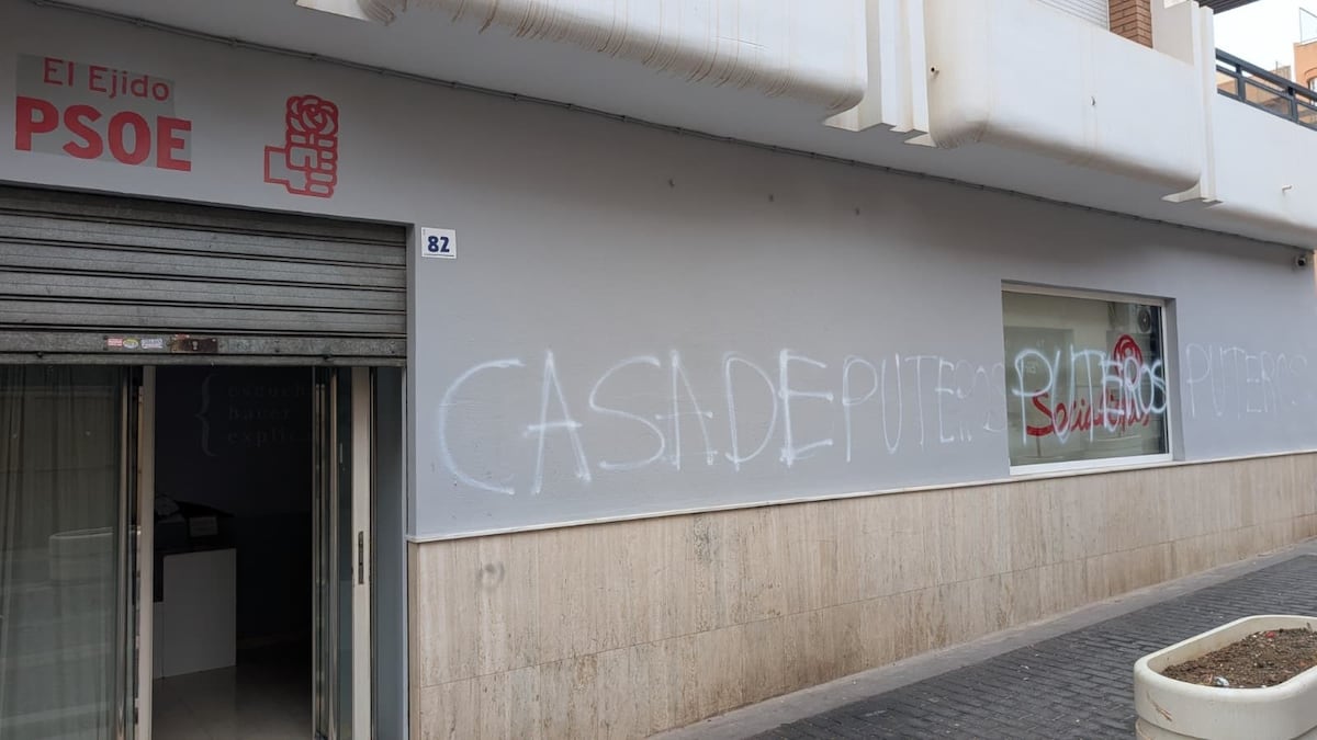 La sede del PSOE de El Ejido sufre el quinto ataque en dos años