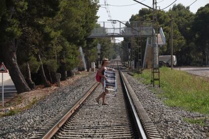 Punt de la via del tren on aquest dilluns ha estat atropellada una jove.