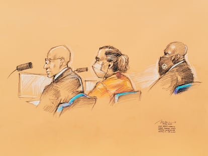 Retrato de Alex Saab con uno de sus abogados, durante la audiencia de este 6 de diciembre en un tribunal de Miami, Florida.