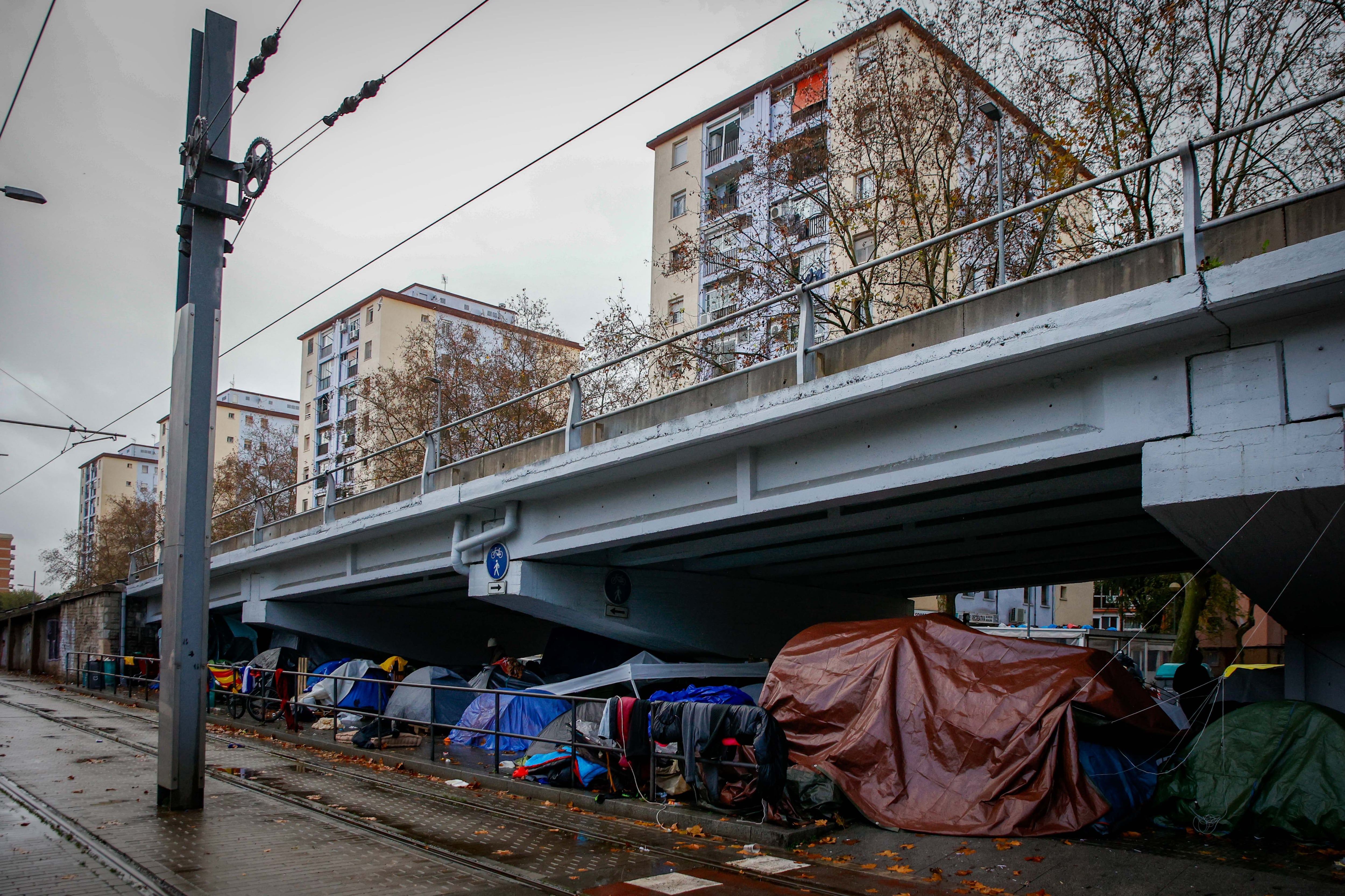 La esmerada aplicación del librillo trumpista en Badalona
