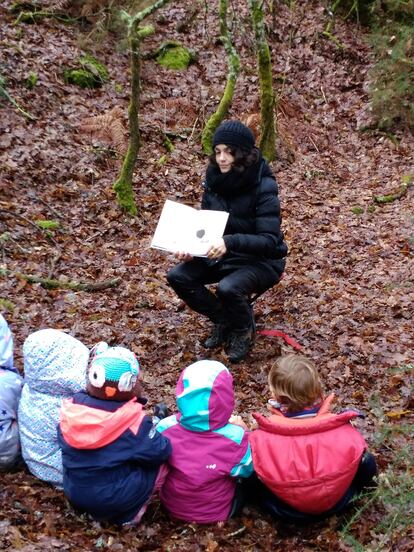 Una clase en la escuela bosque Nenea, en Lugo