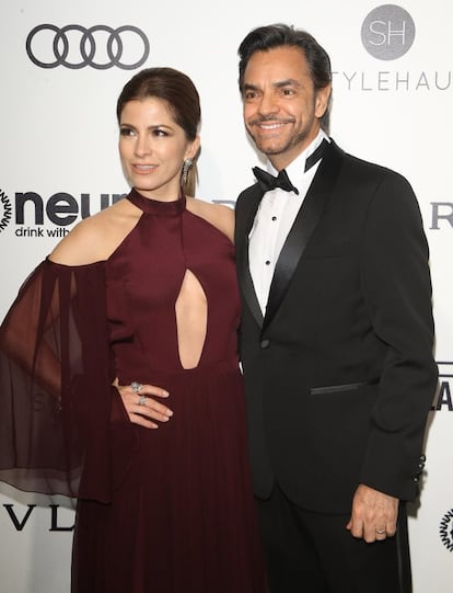 El actor mexicano Eugenio Derbez, junto a su esposa, la también actriz Alessandra Rosaldo.