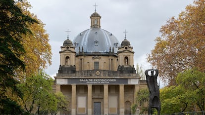 Exterior del Monumento a los Caídos, este miércoles en Pamplona.