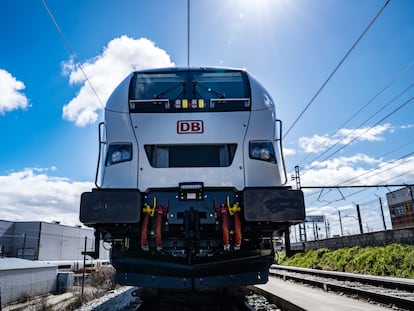 Tren de Talgo en la Estación de Las Matas.