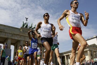 Paquillo Fernández, en los 20km marcha de los Mundiales de Berlín 2009.