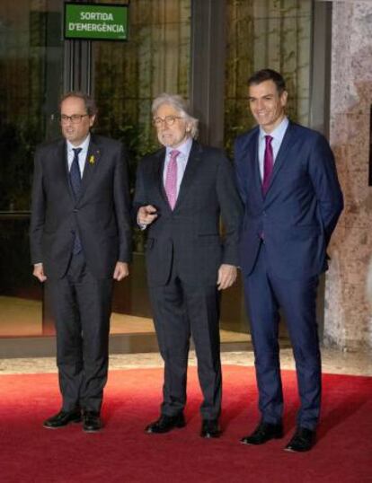 Quim Torra, Josep Sánchez Llibre i Pedro Sánchez.