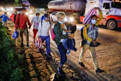 Esta nueva caravana es la primera que se forma desde que Joe Biden ganó la presidencia de Estados Unidos con un discurso menos duro frente a la inmigración que su predecesor, Donald Trump.