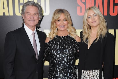 Hudson, posando en un photocall junto a Goldie Hawn y Kurt Russell.