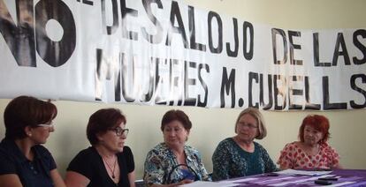 Mujeres de las asociaciones de la calle Martínez Cubells de Valencia.