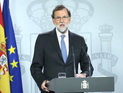 Rajoy anuncia en La Moncloa la aplicación del artículo 155 a Cataluña.