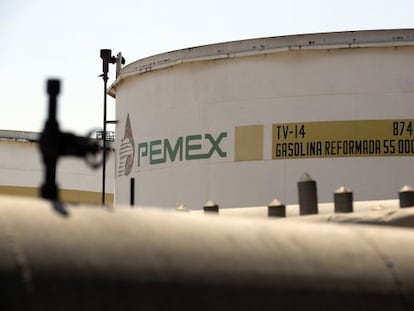 Tanque da Pemex em Tula.