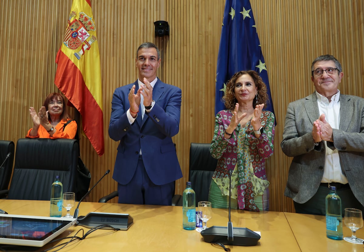 Sánchez esgrime la victoria ultra en Alemania para reanimar al PSOE tras el desgaste por Ceuta