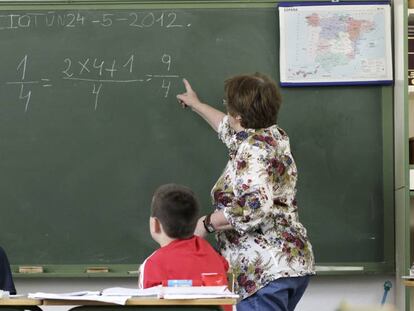 Maestra en una escuela rural de Garciotum (Toledo).