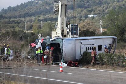 Accidente de autobús en el que fallecieron 14 personas en Tarragona el 20 de marzo.