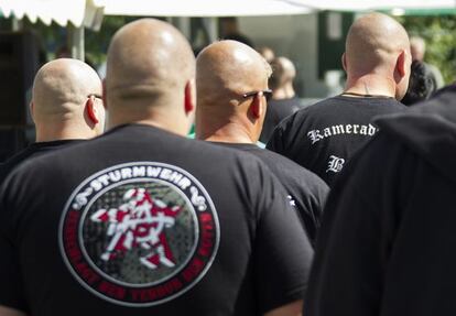 Miembros de una organizaci&oacute;n de ultraderecha alemana, en un festival en Viereck, en agosto de 2012.