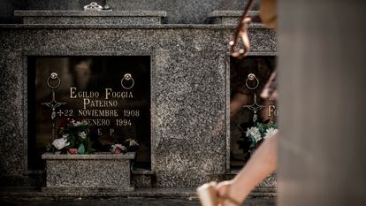 Tumba del cementerio de Monforte en la que está enterrada Lucrecia Lilia Foggia.