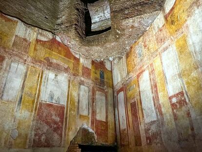 El palacio Domus Aurea, patrimonio de la Unesco, construido por Nerón en Roma, durante el siglo I d.C.