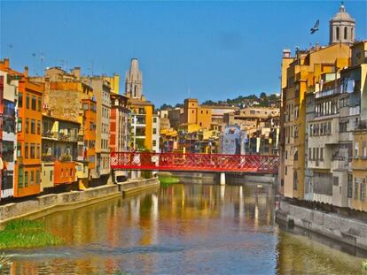 Vista de Girona, desde el río.