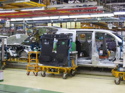 Interior de un fabrica de Nissan.